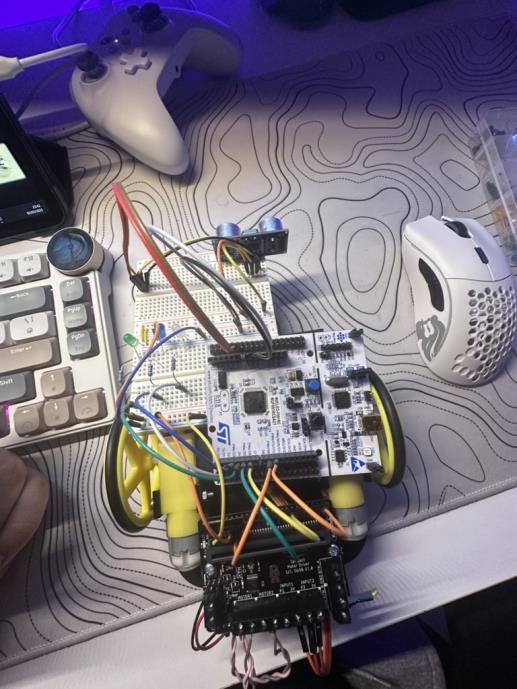 Buggy with the HC-SR04 ultrasonic sensor and breadboard mounted
